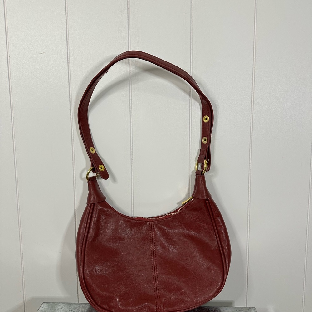 Chic Dark Red Leather Shoulder Bag